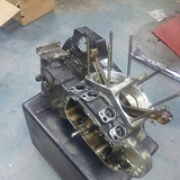 Blok Sportster aan bonken.Gebroken zuigerveer en een vastgelopen oliepomp zorgen voor een blokrevisie. Nieuwe cilinders en zuigers, nieuwe oliepomp en alle lagers en assen nagezien. Straks ook nog een S&S Super E carburateur erop en knallen! Blok Sportster aan bonken.Gebroken zuigerveer en een vastgelopen oliepomp zorgen voor een blokrevisie. Nieuwe cilinders en zuigers, nieuwe oliepomp en alle lagers en assen nagezien. Straks ook nog een S&S Super E carburateur erop en knallen! • <a style="font-size:0.8em;" href="http://www.flickr.com/photos/88422686@N06/14448845846/" target="_blank">View on Flickr</a>