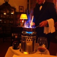 Crêpes Suzette met Valentijn bij Old Dutch Crêpes Suzette met Valentijn bij Old Dutch • <a style="font-size:0.8em;" href="http://www.flickr.com/photos/88422686@N06/8474625593/" target="_blank">View on Flickr</a>